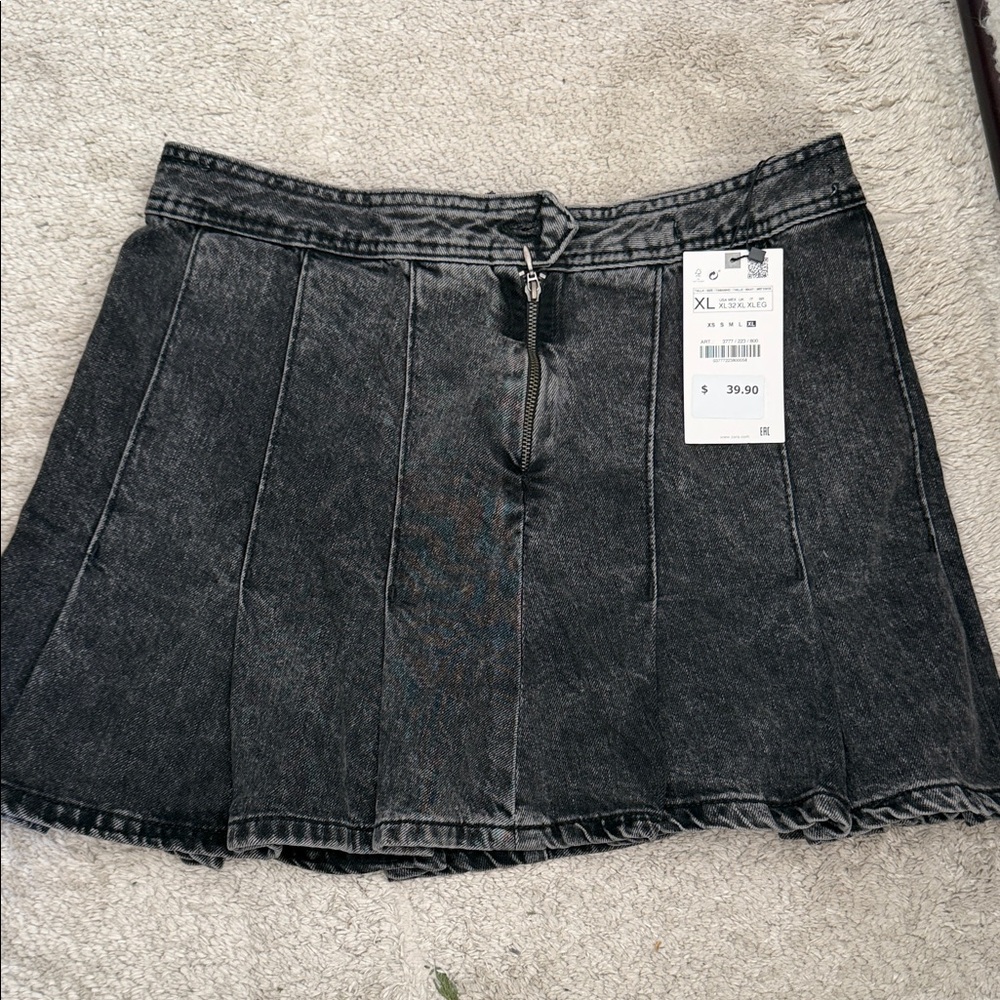 Zara Dark Gray Denim Mini Skirt - XL